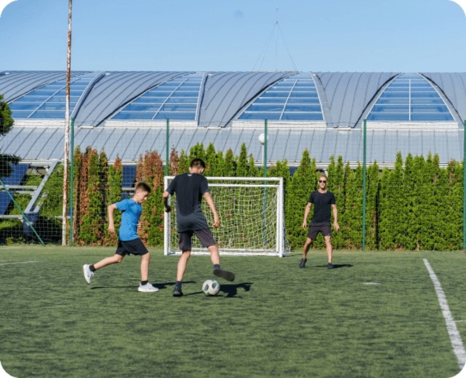 English and Sport camp training